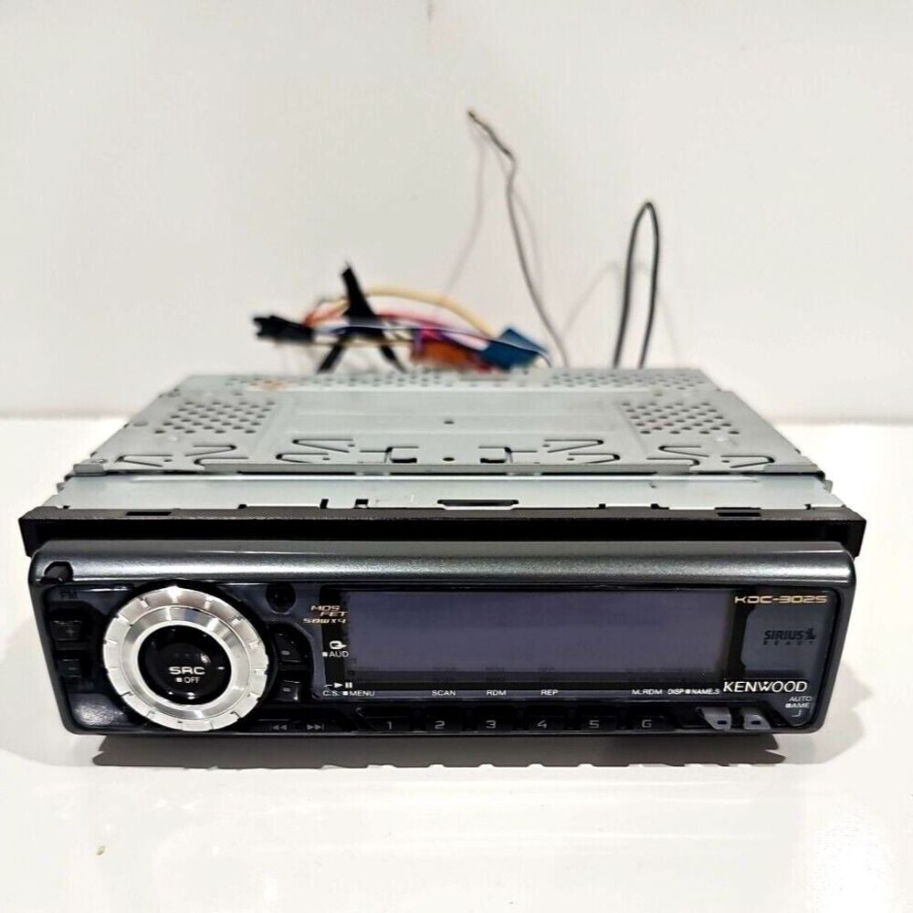 Kenwood KDC-3025 CD Receiver With CD Changer Controls Used Tested Works